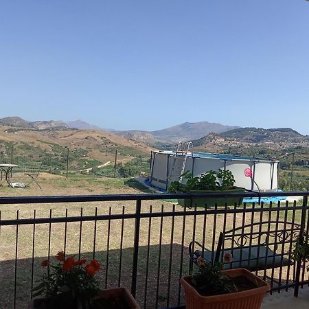 Villetta San Giovanni Калатафими Екстериор снимка